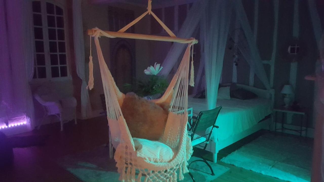 Chambre Boheme Avec Balneo Miramont-D'astarac 外观 照片